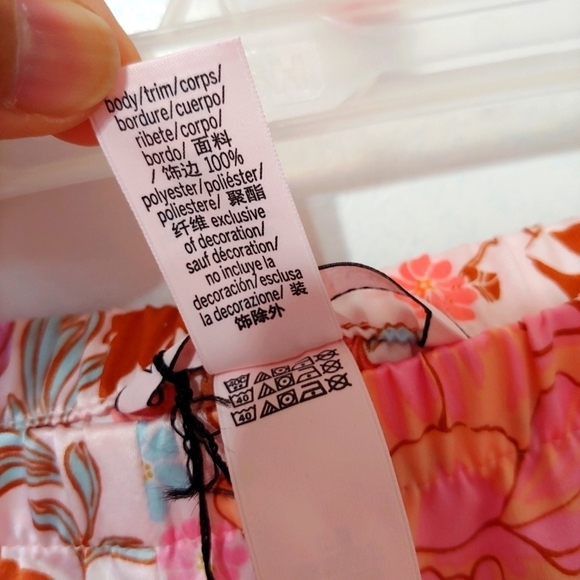 VICTORIA'S Secret Floral Pajama - Picture 7 of 7